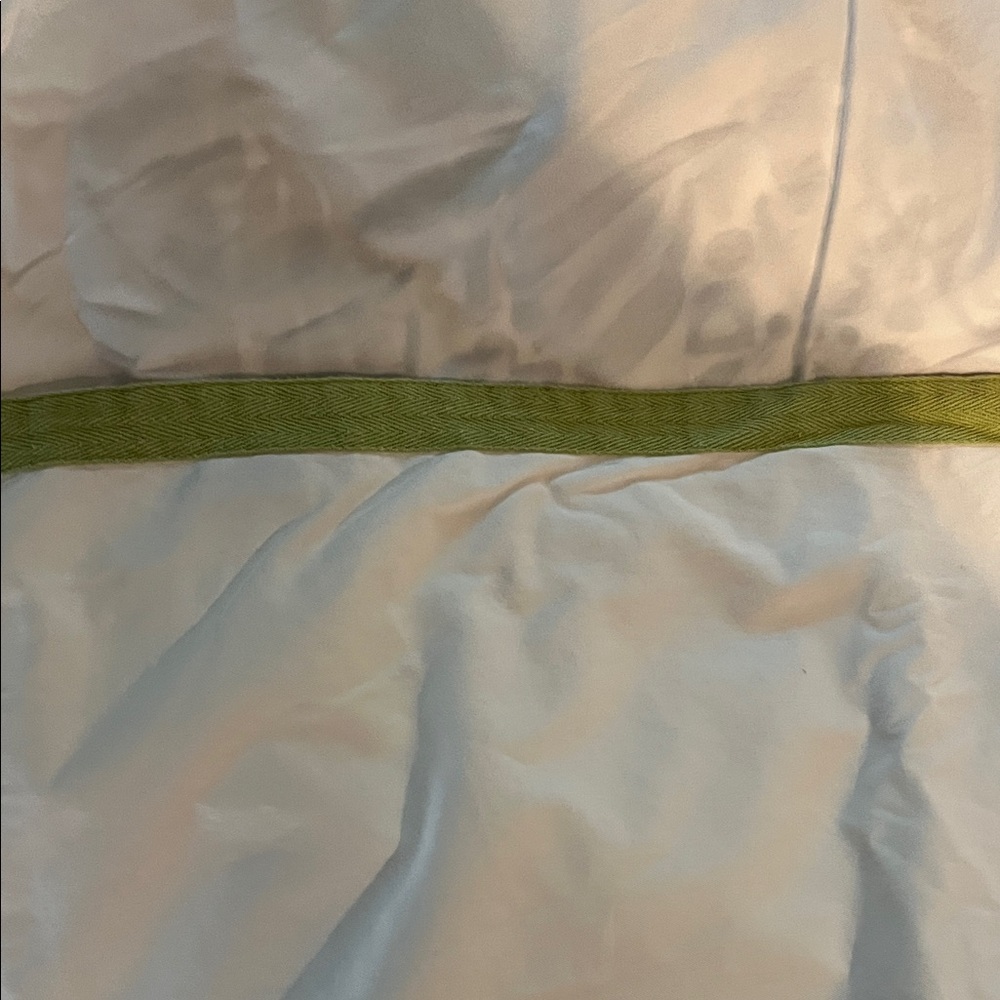 Serena & Lily Crib Skirt- White with green trim